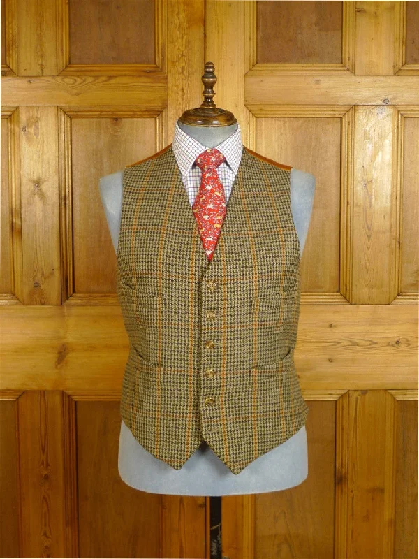 Men's Suits with Single Vents24/1068 p&j haggart of aberfeldy gun check tweed country waistcoat 43 regular