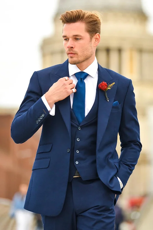 Men's Suits with Matching Ties and Pocket Squaressample three piece suit