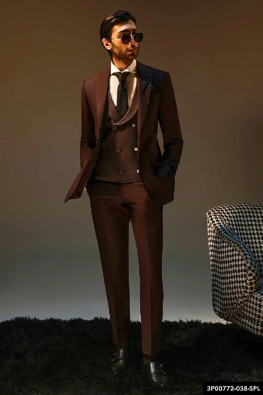 Men's Suits with Pass-Through PocketsNobiltà Three Piece Suit