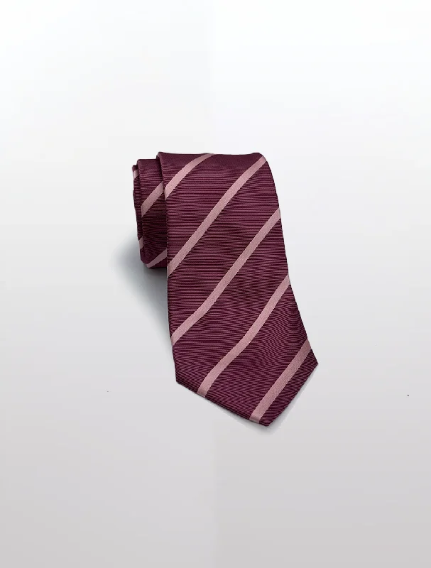 Luxurious Men's Silk-Lined SuitsPink Awning Patterned Microfiber Tie