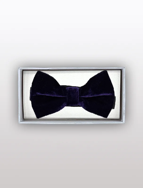 Unique Men's Made-to-Measure SuitsMen's Purple Velvet Bowtie