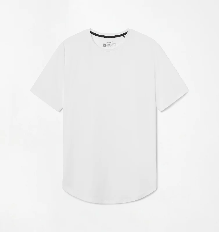 Men's Shirts with Asymmetrical HemlinesUltra Tee