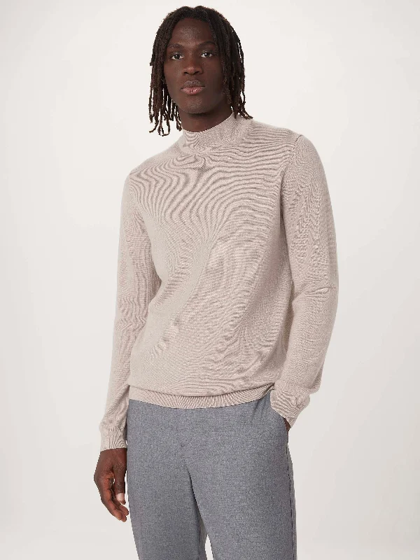 Men's Sweaters with Long SleevesThe Merino Mock Neck Sweater in Light Beige