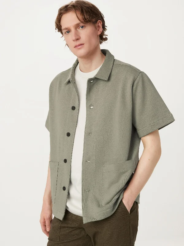 Men's Sweaters with Low-Neck DesignsThe Short Sleeve Overshirt in Vetiver Green