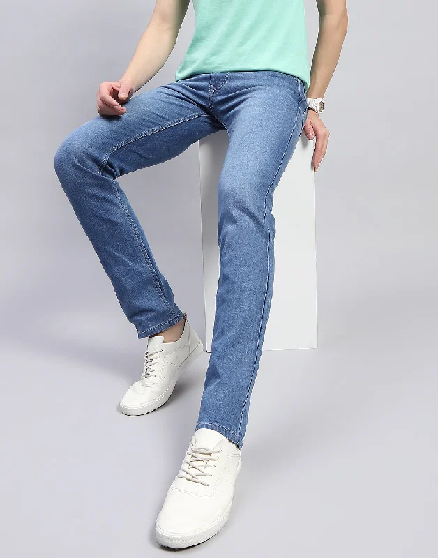 Men's Straight-Leg Jeans in Dark WashMen Blue Light Wash Narrow Fit Denim