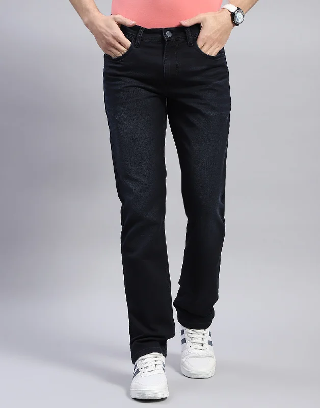 New Arrival Designer Men's JeansMen Blue Light Wash Straight Fit Denim