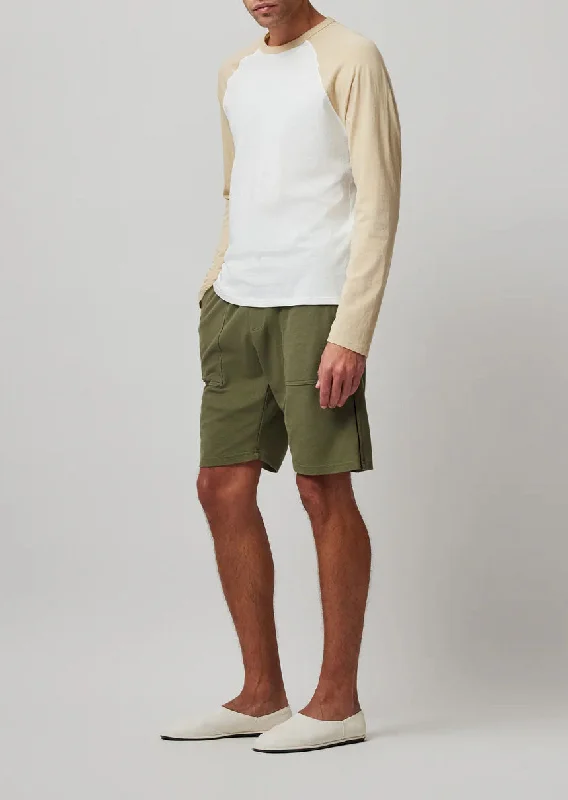 Men's Casual Pants for Everyday WearPique Shorts with Tipping - Army