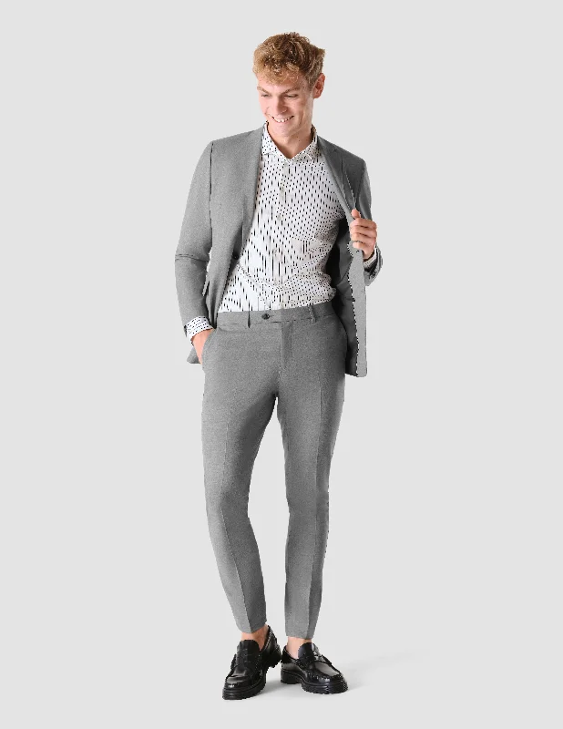 Men's Suits for Warm WeatherEssential Suit Cloud Grey